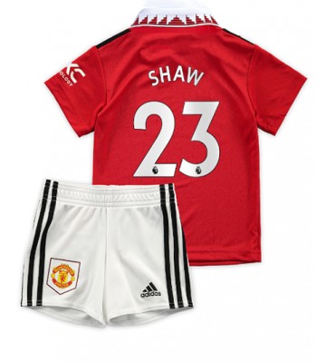 Manchester United Luke Shaw #23 Hjemmedraktsett Barn 2022-23 Kortermet (+ Korte bukser)
